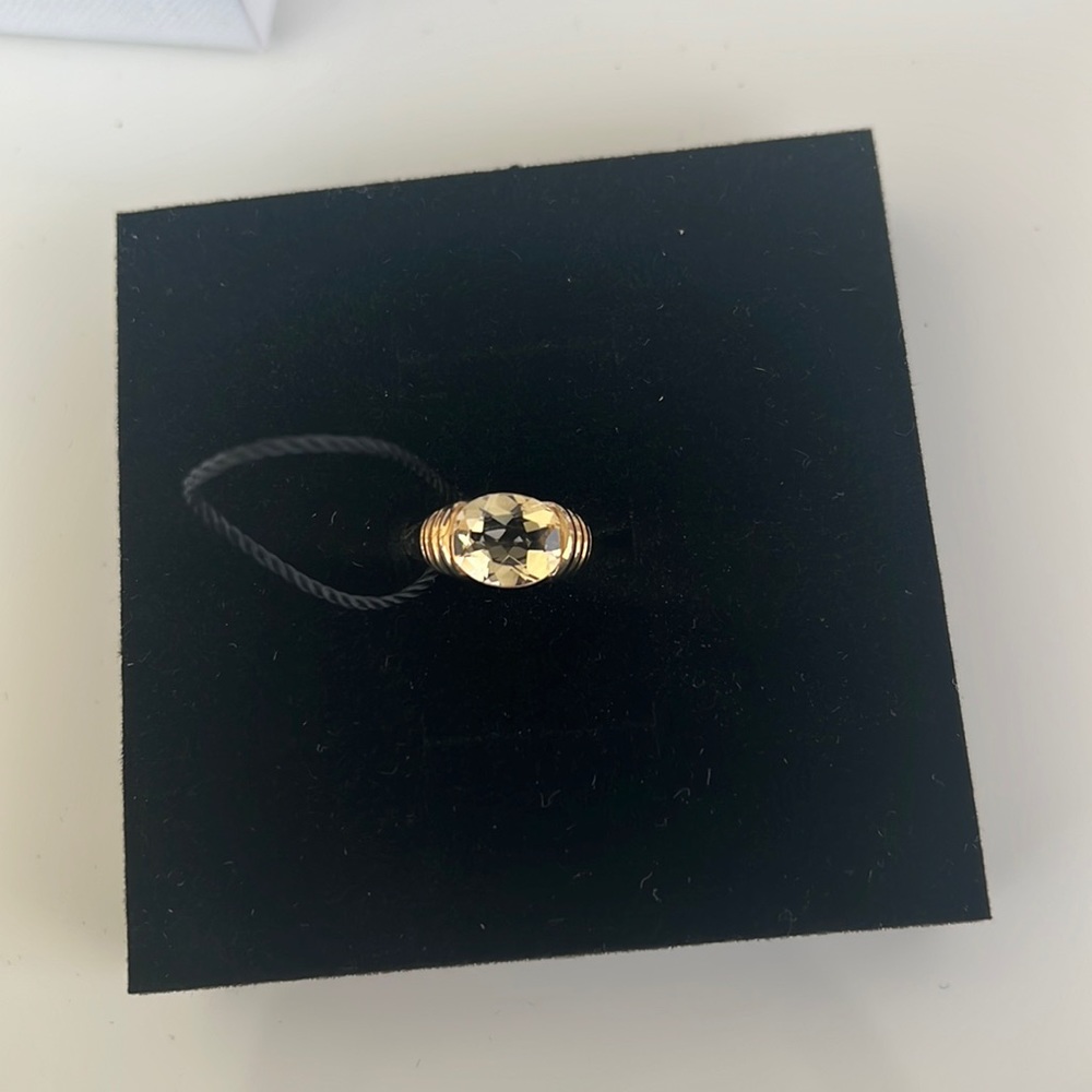 Mejuri 14k yellow gold size 6 index finger ring, brand new never worn